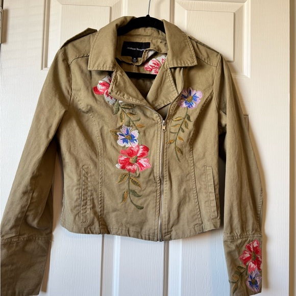 Jealous Tomato Olive Utility Jacket with Red & Blue Floral Embroidery - Picture 2 of 11